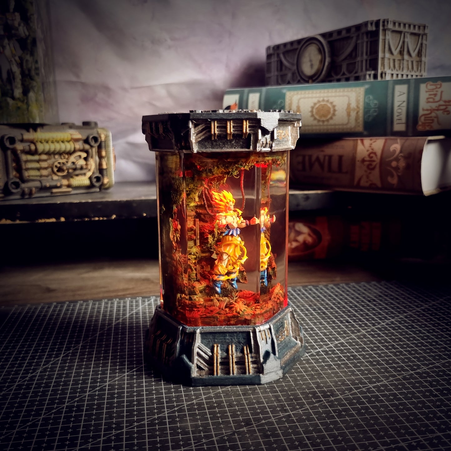 HEXAGON GOKU LAMP