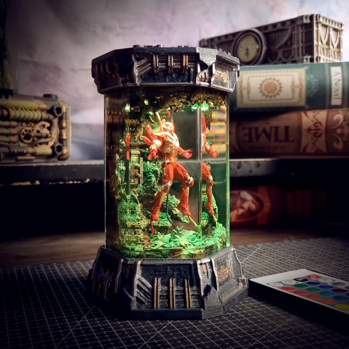 HEXAGON IRON MAN V2 LAMP